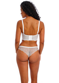 Freya Fancies Longline Bh Wit &ndash; elegante longline bh met zachte kant, frisse uitstraling en verrassend stevige ondersteuning.