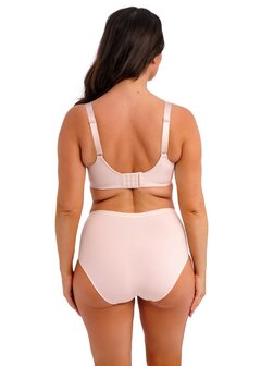 Fantasie Demure Hoge Slip Lichtroze &ndash; elegante hoge tailleslip met gladde afwerking en zachte, vrouwelijke look.