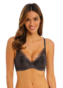 Wacoal Lace Perfection Push‑up Bh &ndash; Charcoal, een luxe kanten push‑up bh met elegante lift