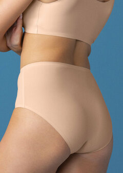 Fantasie Smoothease Invisible Tailleslip Beige &ndash; Naadloos &amp; onzichtbaar