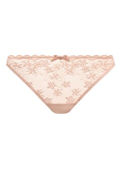 Freya Quinn Brazilian String Cameo &ndash; Luxe kant &amp; zachte pasvorm