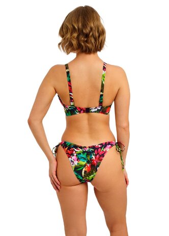 Freya Kailua High Leg Strikbroekje &ndash; hoog uitgesneden bikinibroekje met striksluiting en een flatterende, tropische look