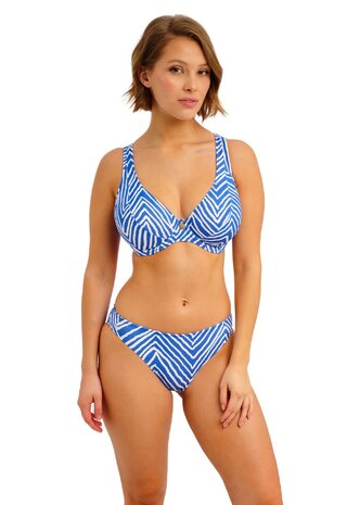 Freya Fiji Falls Bikinislip Blauw &ndash; Klassieke pasvorm & luxe print t/m maat XXL